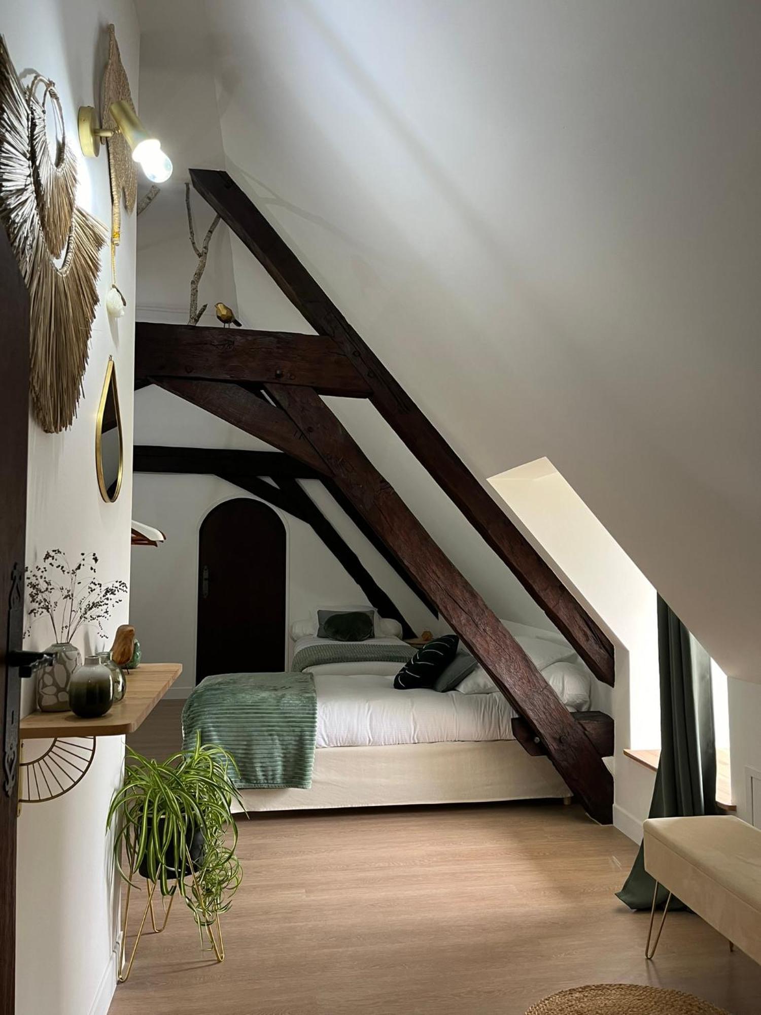 Bed and Breakfast O2 Tours Ourouer-les-Bourdelins Exterior foto
